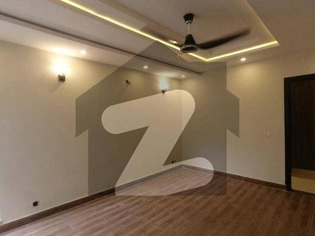 House For rent In Beautiful Divine Gardens