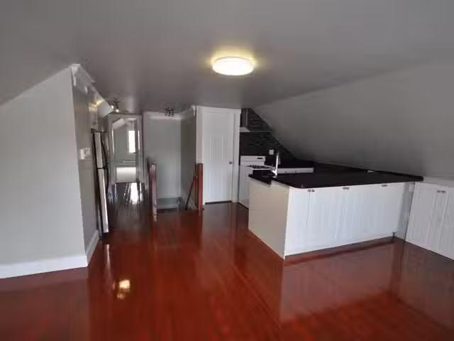 House for rent in Burnaby, Burnaby East, 7505 Kingsway, 263143.