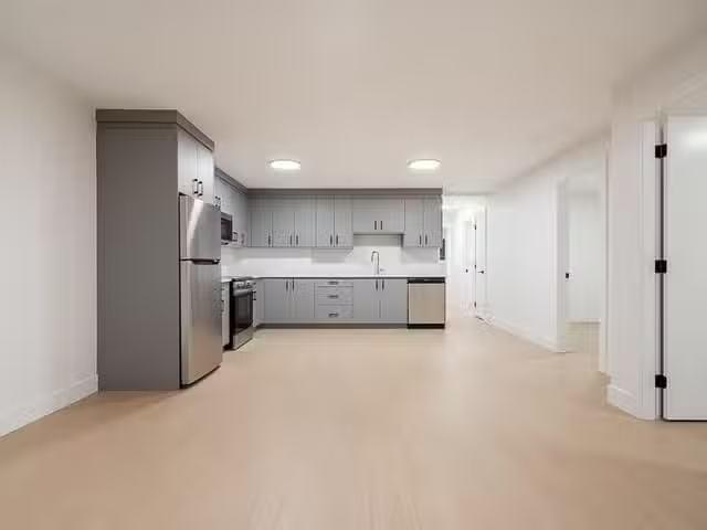 House for rent in Burnaby, Burnaby South, bsmt 5181 Booth Aven.