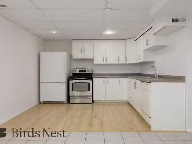 House for rent in Coquitlam, Coquitlam, Lower 2939 Keets Drive.