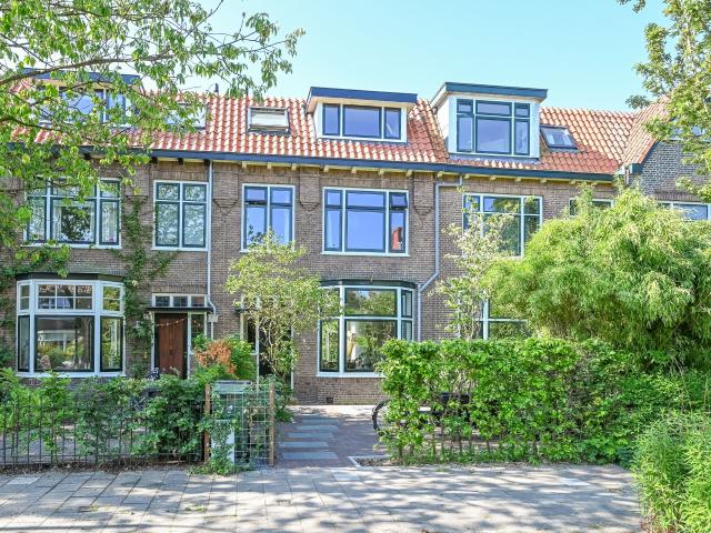 house for rent in Emmalaan 23 2015BS Haarlem Bloemenbuurt Haarlem