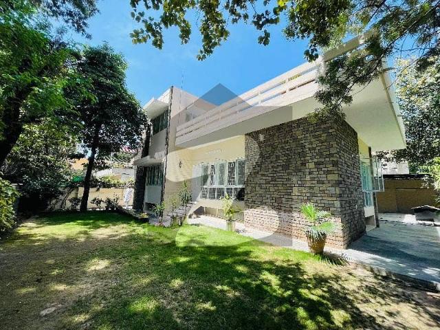 House For Rent In F 6