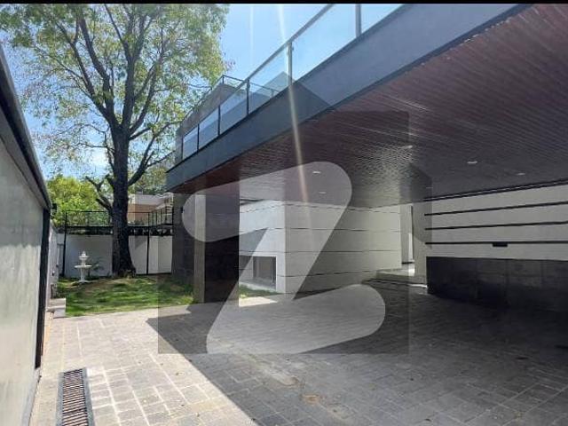 House For Rent In F 7/3, Islamabad 600 Square Yards Basement, Ground & 1st Floor 6 Bedrooms With Attached Bathrooms 2 Kitchens Servant Quarter Parking For 5 to 6 Cars Rent USD 7,000 Approx. Rs. 19.50 Lac/Month