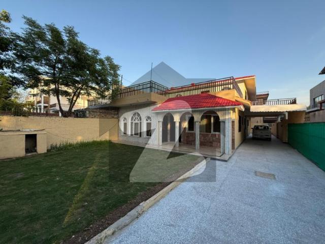 House For Rent In F 8
