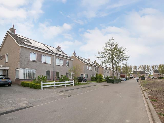 house for rent in Franckenastate 1 8925LA Leeuwarden Camminghaburen Zuid Leeuwarden