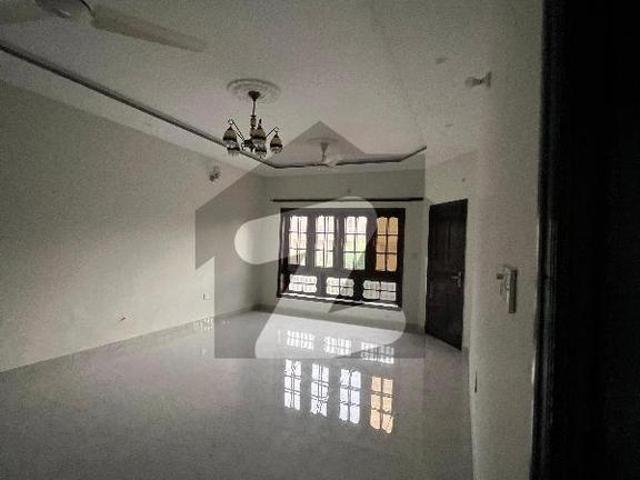 House For Rent In G 11/4