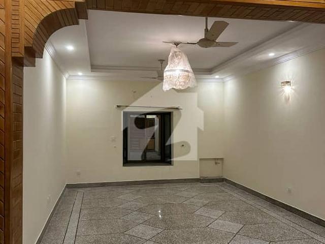 House For Rent In G 9/3