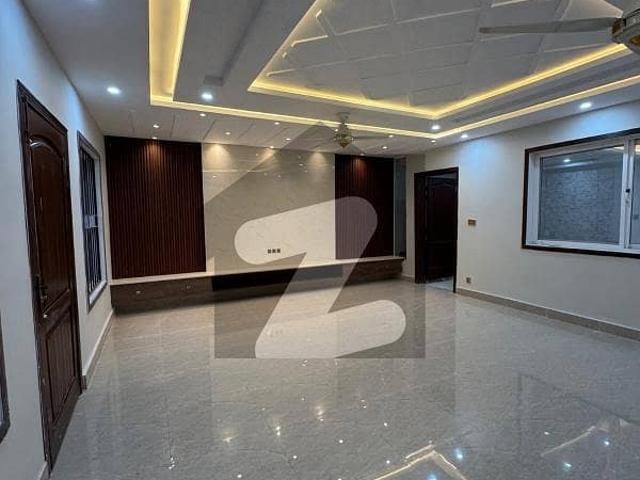 House For Rent In G 9