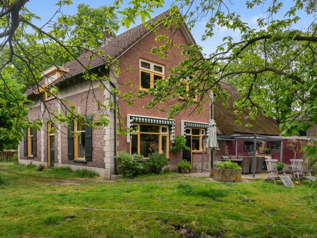 house for rent in Hoofdweg 84 7371AK Apeldoorn Bosgebied Loenen Loenen