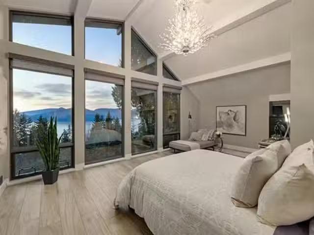 House for rent in Lions Bay, West Vancouver, 445 Mountain Driv.