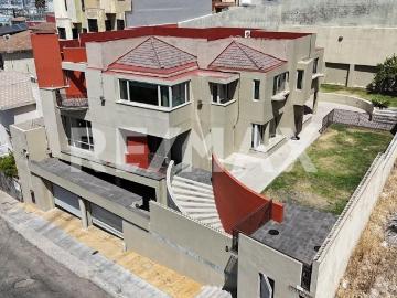 HOUSE FOR RENT IN LOMAS DE AGUA CALIENTE, TIJUANA