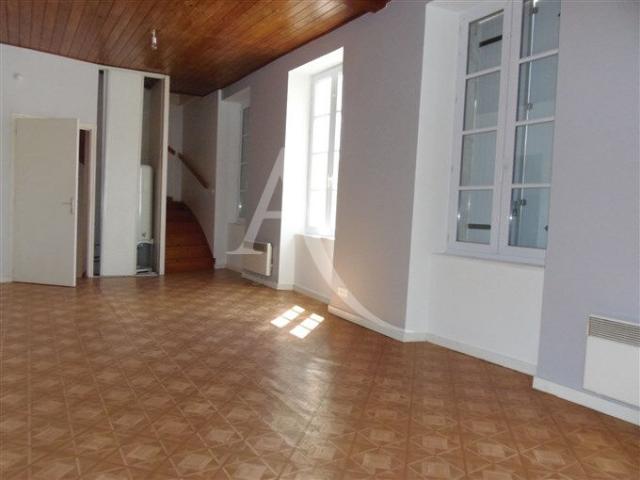 house for rent in Moutiers les Mauxfaits