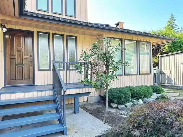 House for rent in North Vancouver, North Vancouver, Upper Leve.