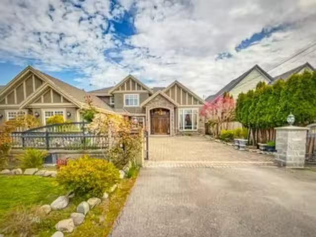 House for rent in Richmond, Richmond, Ground Level 7428 Montan.