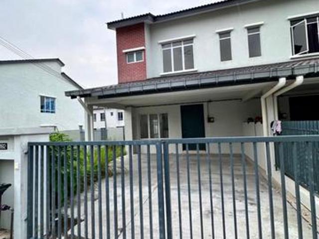 House for Rent IRINGAN BAYU End Lot Seremban