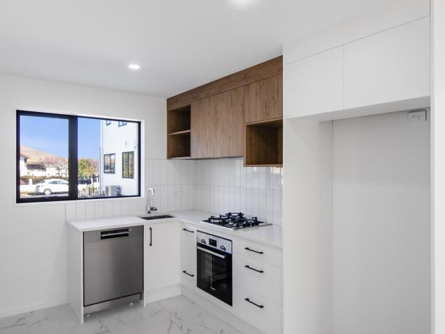 House for Rent Modern 2 bedroom home in Conifer Grove!