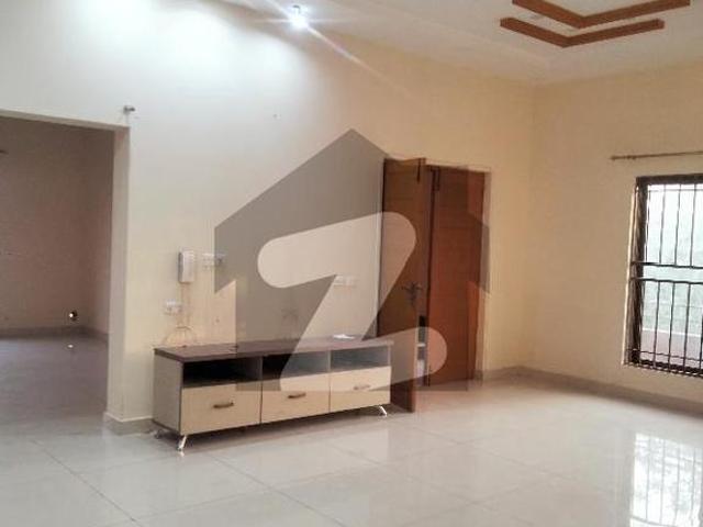 House For Rent, Prime Location Askari 14
