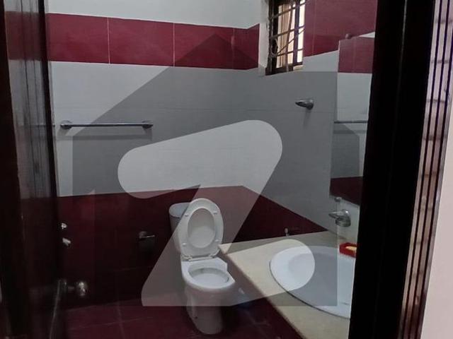 Graound portion for rent size one kanal sector e 11 3 e 11/4