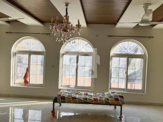 House for rent sector e 11 size one kanal
