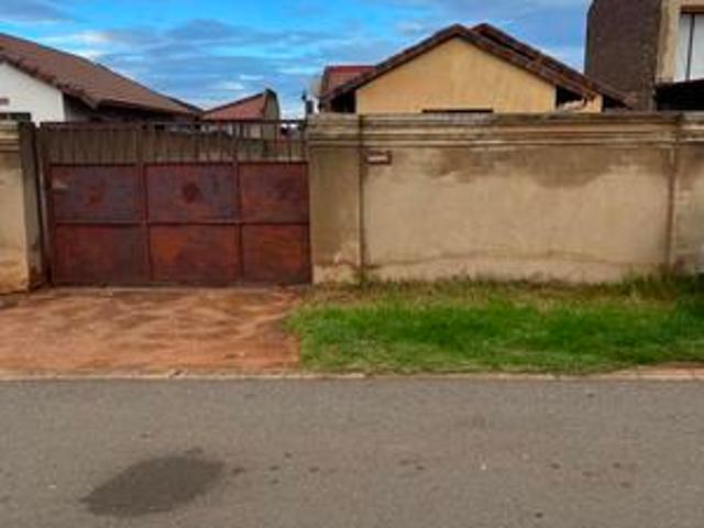 house for rental in protea glen ext 12