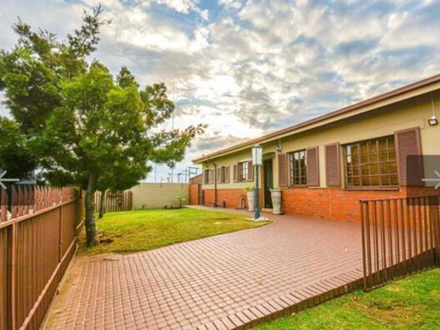 House General Louis Botha Gauteng LS67606228