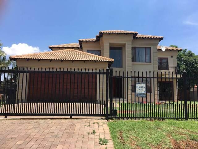 House Highveld Gauteng LS67605324