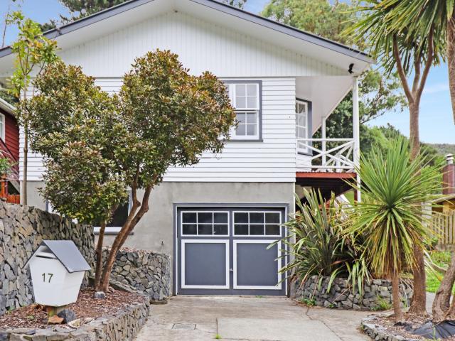 house in 17 Holmes Grove, Naenae, Lower Hutt
