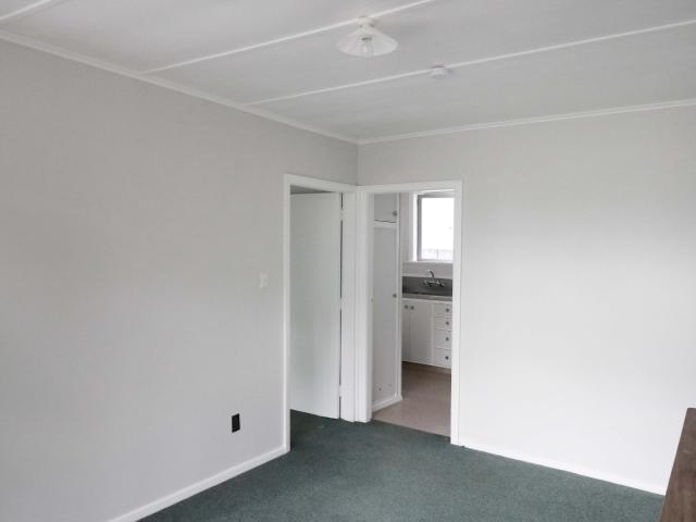 house in 17 Ripeka Way, Moera, Lower Hutt