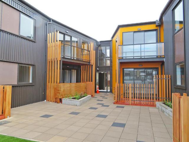 house in 208/321 Jackson Street, Petone, Lower Hutt