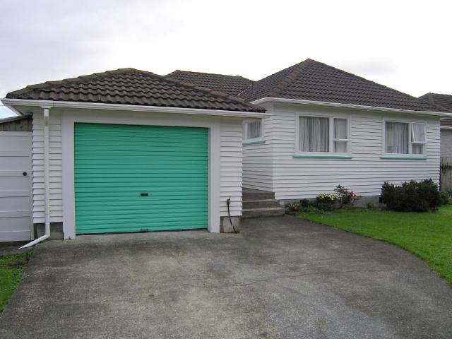 house in 27 Atiawa Crescent, Waiwhetu, Lower Hutt