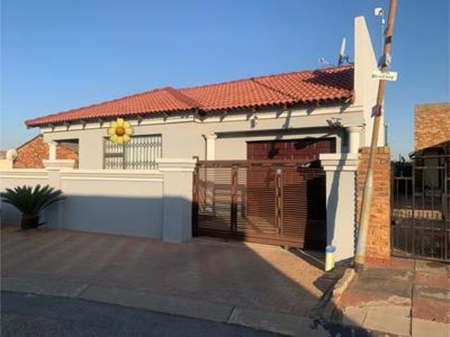 House in Tembisa