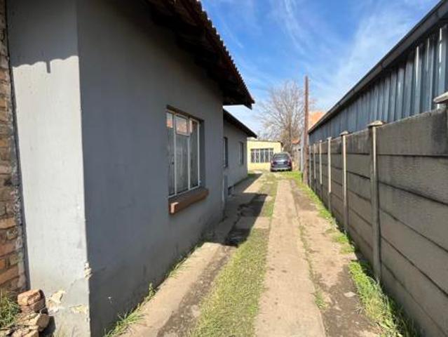 House in Vereeniging Central