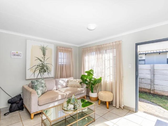 House in Vosloorus For Sale