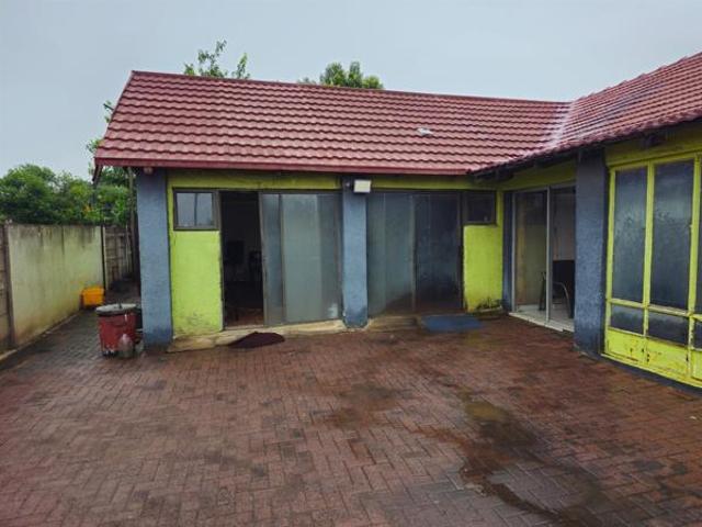House in Witbank Central