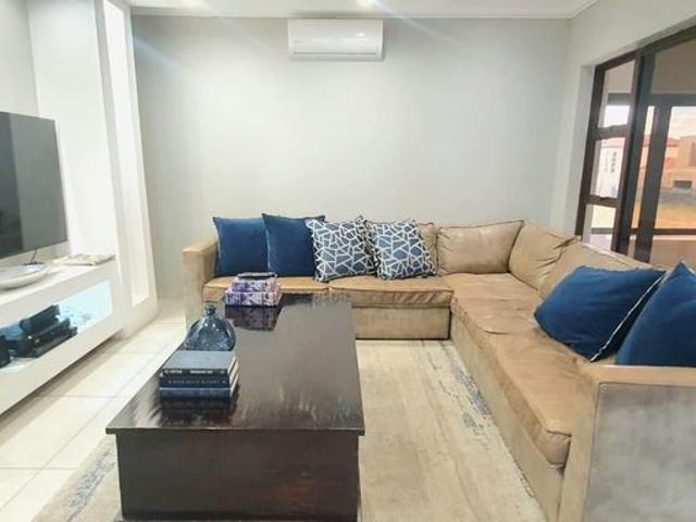 House in Woodhill Estate For Sale