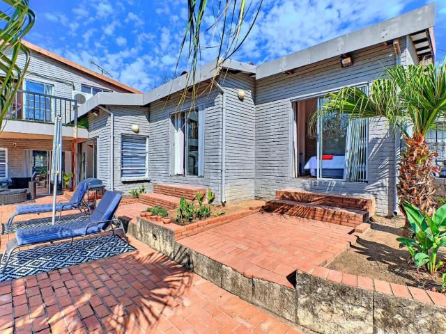 house in Woodmead, Sandton, Gauteng