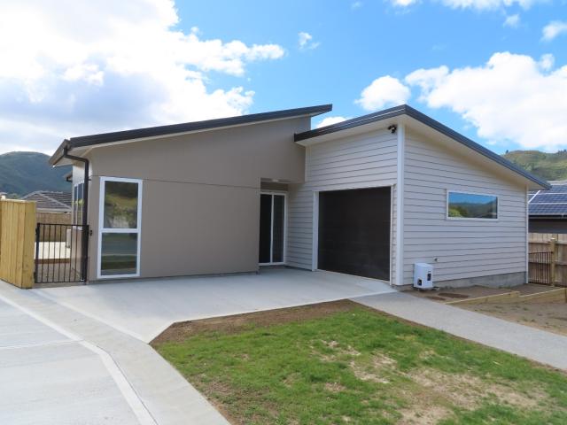 house in A/108 Wellington Road, Wainuiomata, Lower Hutt