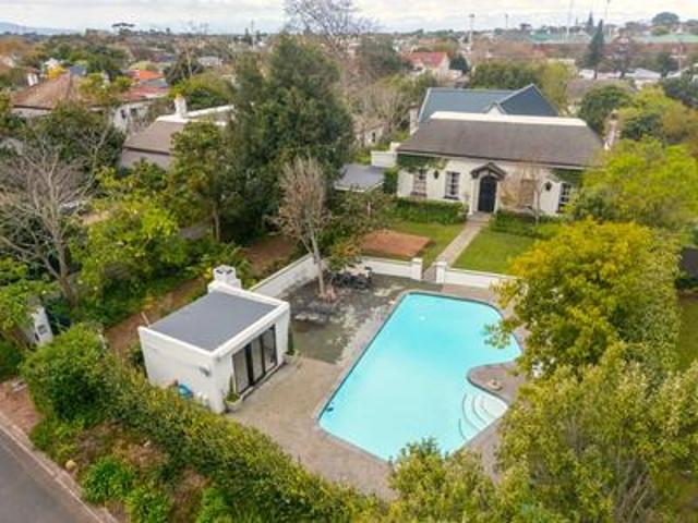 House in Claremont