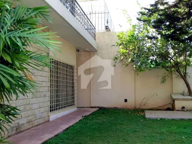 House In Demolished Condition For Sale F 6