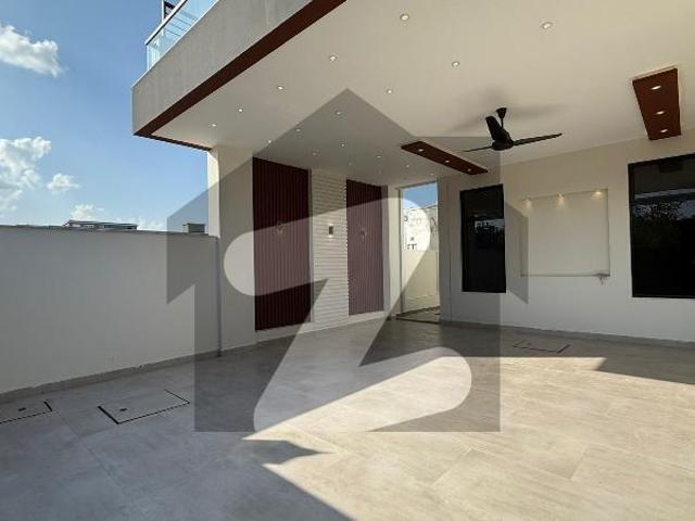 House in dha phase 1 secter f dha phase 1 sector f