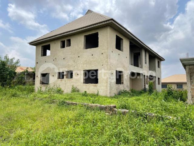 Buy Roofed Uncompleted 4 Units Of 2 Bedroom in Eleyele, Ibadan Oyo 7LHXZ | PropertyPro Nigeria