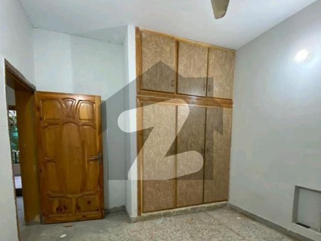 House In G 13 Sized 8 Marla Is Available G 13