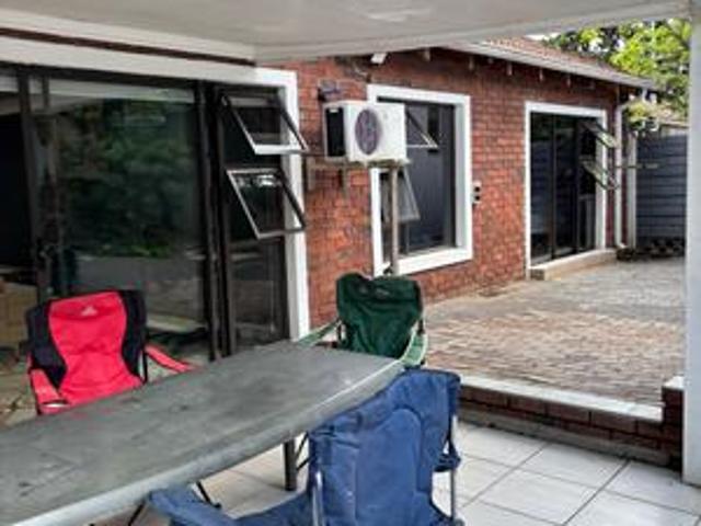 House in Kelvin