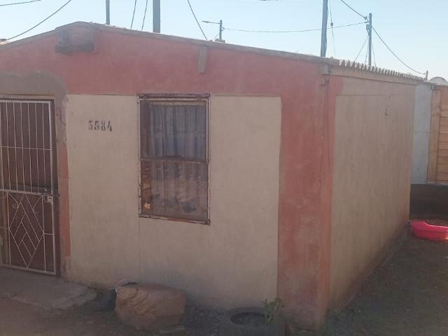 House in Kwanonqaba