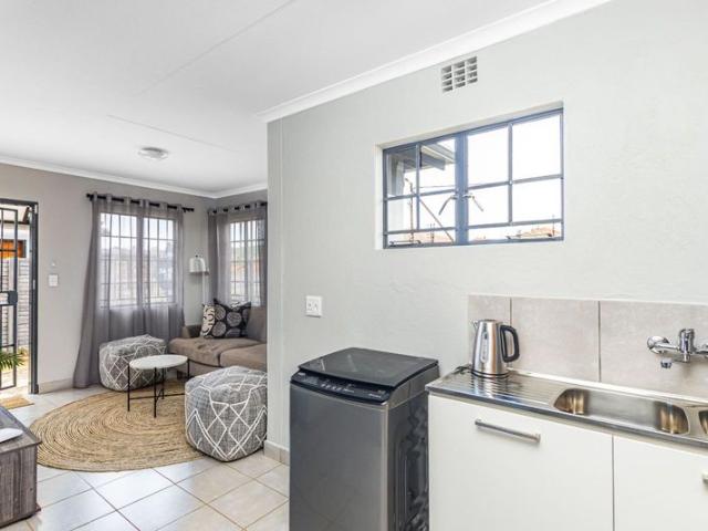 House in Mamelodi East For Sale