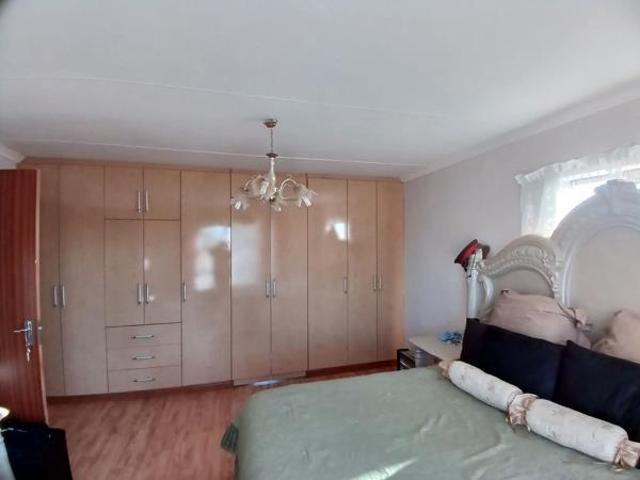 House in Mafikeng