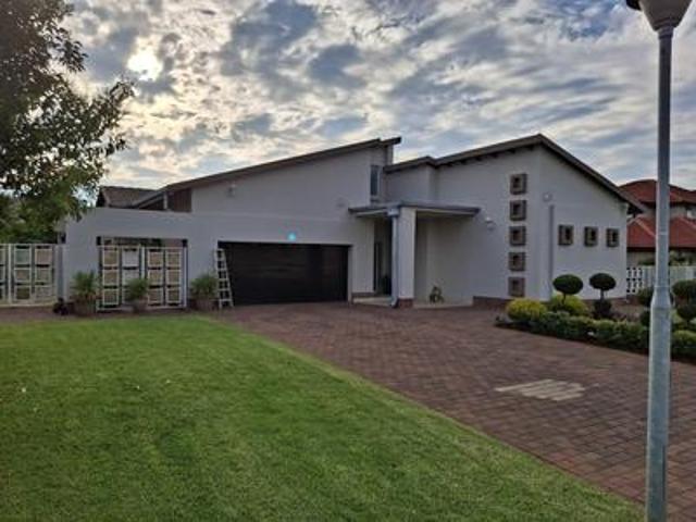 House in Monavoni