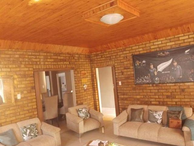 House in Mmabatho unit 10