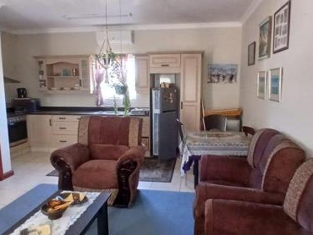 House in Oudtshoorn