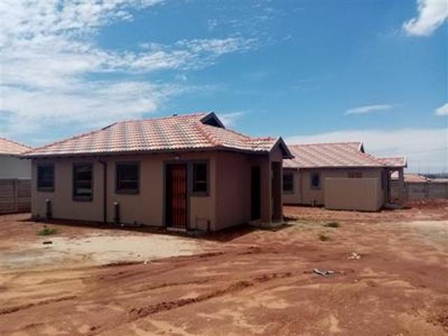House in Sharon Park